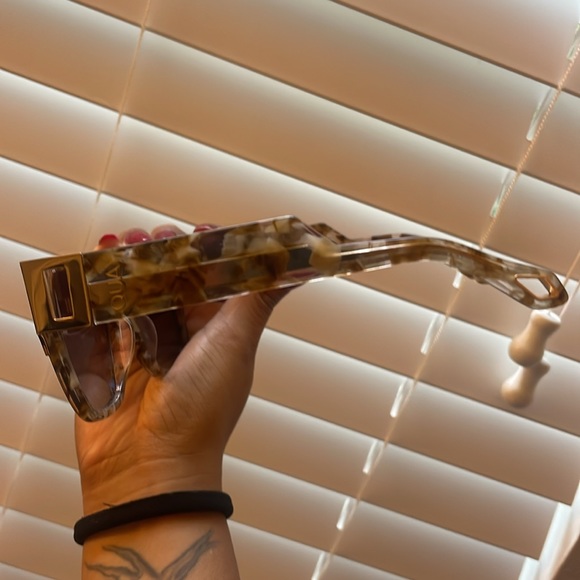 Quay polarized Go off 1212 - Picture 3 of 3